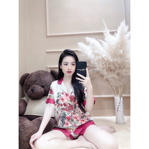 Bộ đồ mặc nhà cao cấp ngắn tay chất liệu latin mềm mịn mát | BigBuy360 - bigbuy360.vn