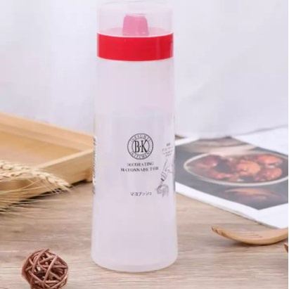 Chai xịt sốt 4 đầu Daiso 300ml