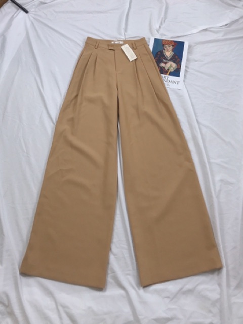 Delys - Quần vải ống xuông rộng (Kem nâu) | BigBuy360 - bigbuy360.vn