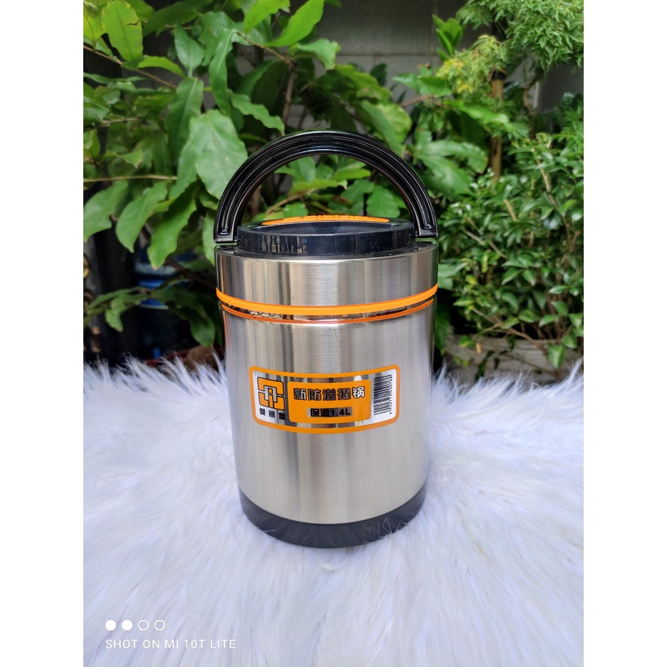 hộp cơm inox 3 ngăn 1400ml giữ nhiệt tốt cùng với thiết kế chống tràn