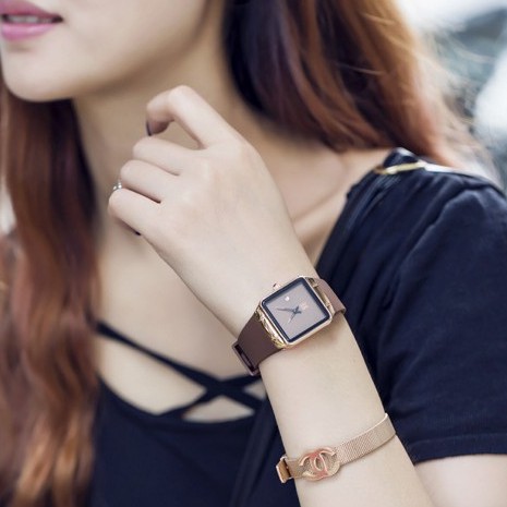 Đồng hồ đeo tay nữ chính hãng Guou mặt vuông đẹp có lịch viền vàng chống nước 8161