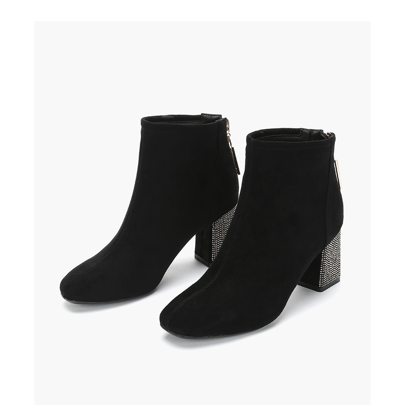 [Order] Bốt da lộn Daphne gót trụ đính đá 7cm