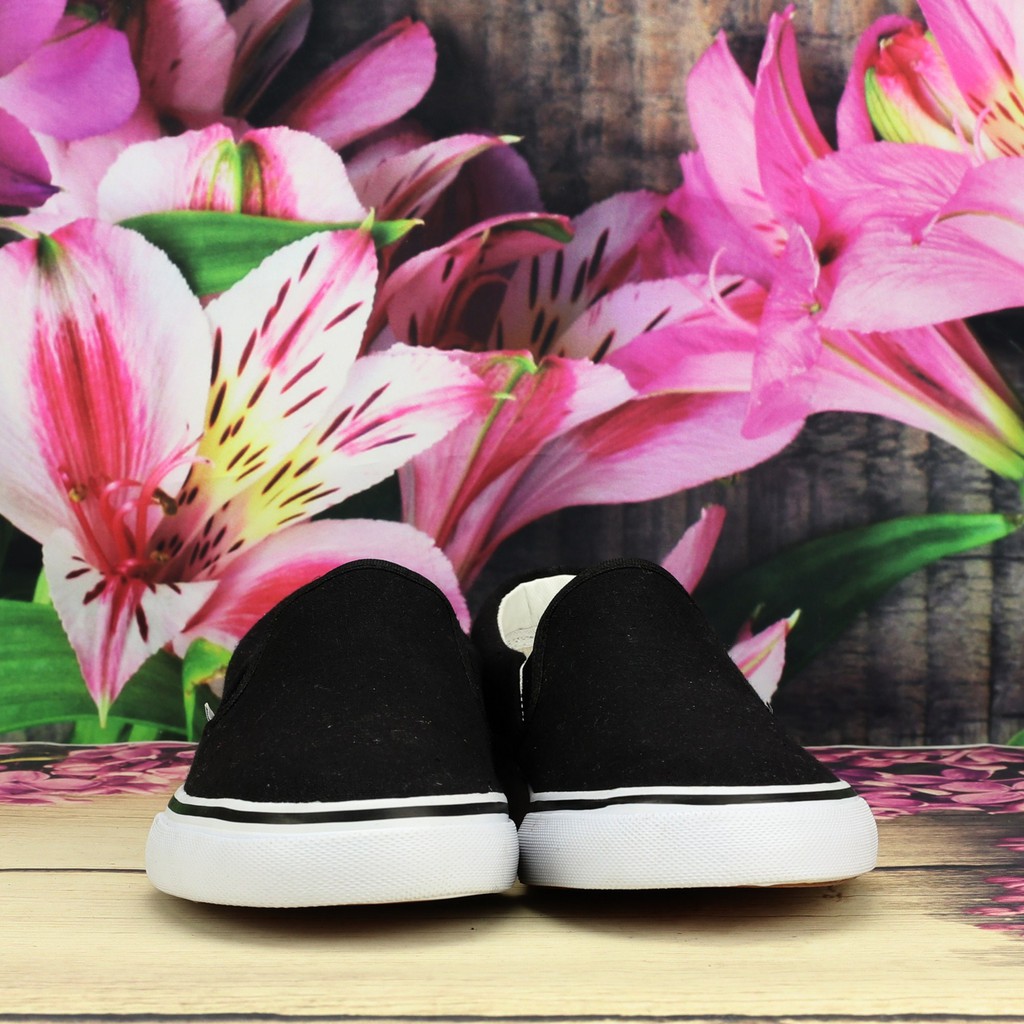 Giày Slip on Van Vải canvas Màu Đen