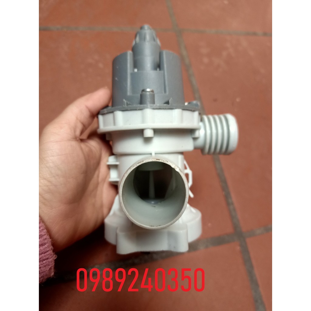 Bơm xả máy giặt cửa ngang loại bắt vít kèm cổ xả