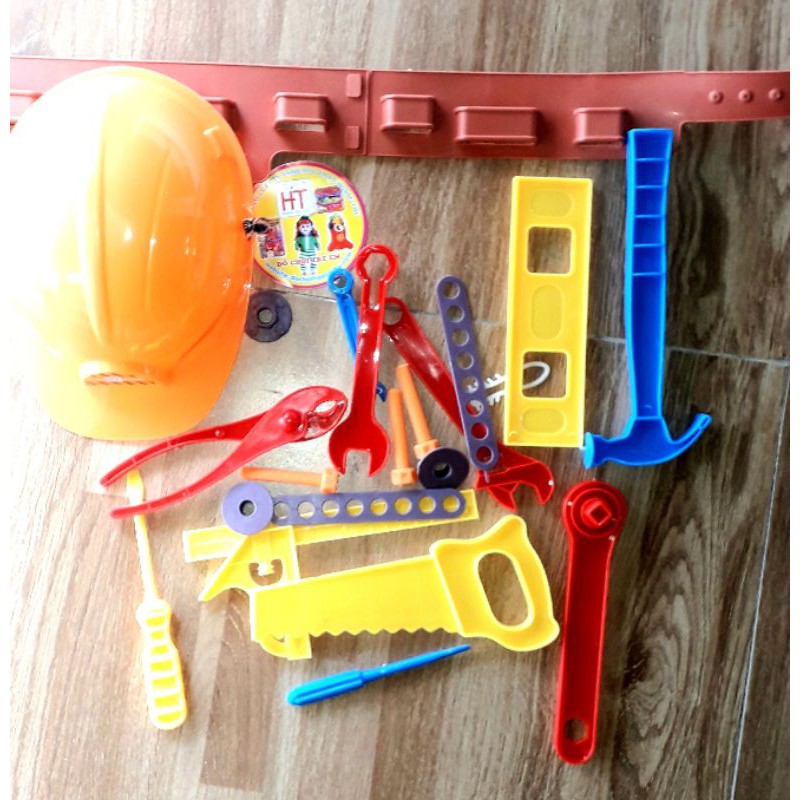 Sét đồ chơi Đồ dùng kỹ Sư bằng nhựa sản xuất tại Việt Nam
