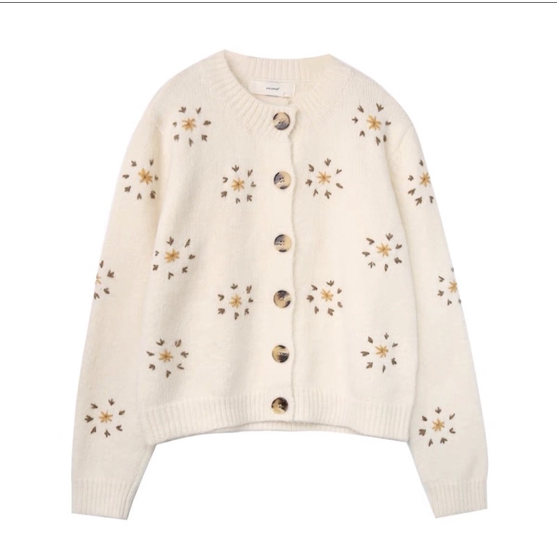 Áo len hoạ tiết