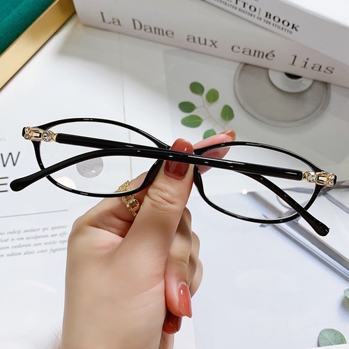 Kính lão thị nạm kim cương kính đọc sách chống ánh sáng xanh thời trang phụ nữ cao tuổi trung niên siêu nhẹ
