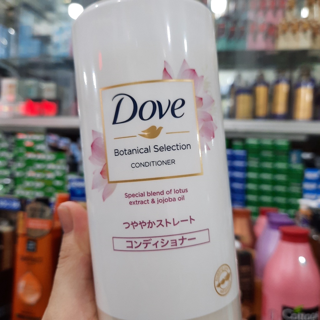 Kem xả Dove Nhật giúp tóc bóng mượt chiết xuất Hoa sen &amp; Dầu Jojoba Botanical Selection 500gr