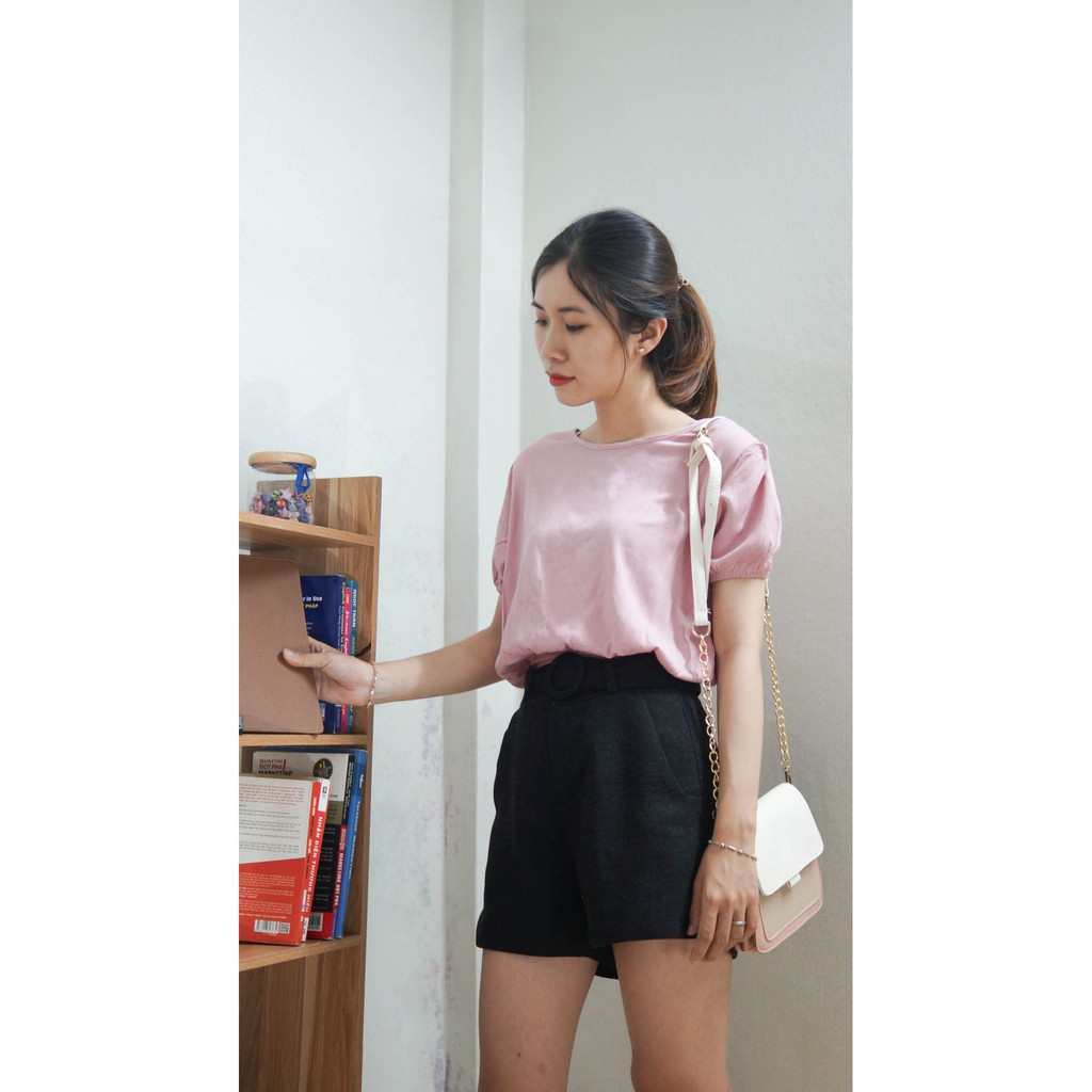 ÁO CROPTOP CỔ TRÒN BO LAI