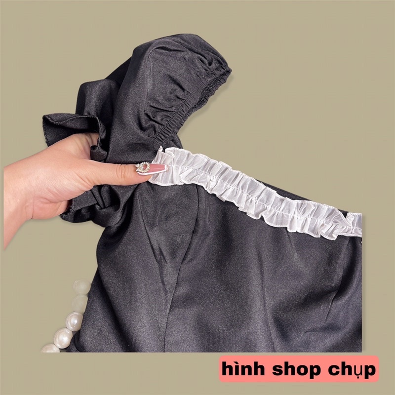 Đầm xoè cổ vuông phối màu bèo cột nơ trống lưng siêu dễ thương