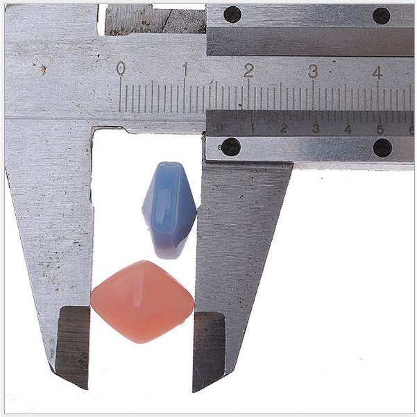 gói 10-25-50gam hạt nhựa hình thoi 12x16mm có lỗ xỏ làm handamde, đồ chơi