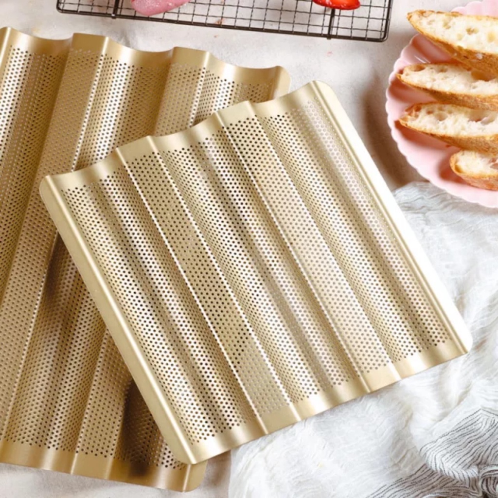 Khay bánh mì 3 rãnh mini size 26.8cm và size trung 38cm