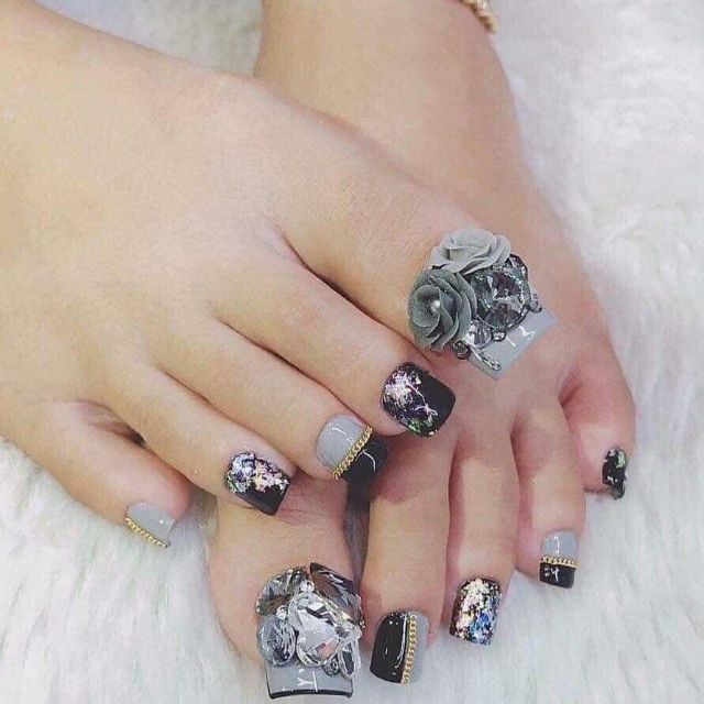Móng chân ( nail ) thiết kế