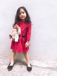 Váy nhung tăm Next túi tai thỏ