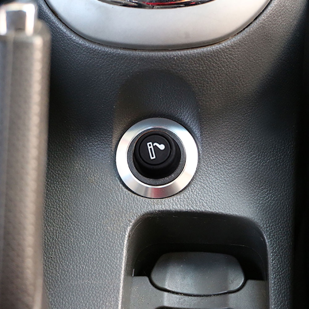 Vòng Dán Trang Trí Tẩu Sạc Xe Hơi Chevrolet Chevy Cruze Malibu Tiện Dụng