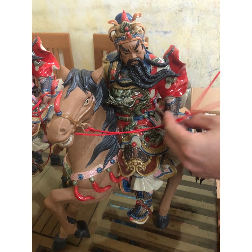 Tượng Quan Công cưỡi Xích Thố gốm phật sơn - Tượng Quan Thánh Trấn Ải cao cấp
