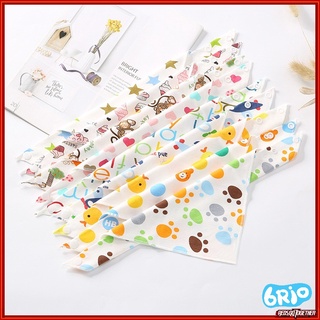 Yếm tam giác 100% cotton, 2 cúc bấm điều chỉnh cho bé