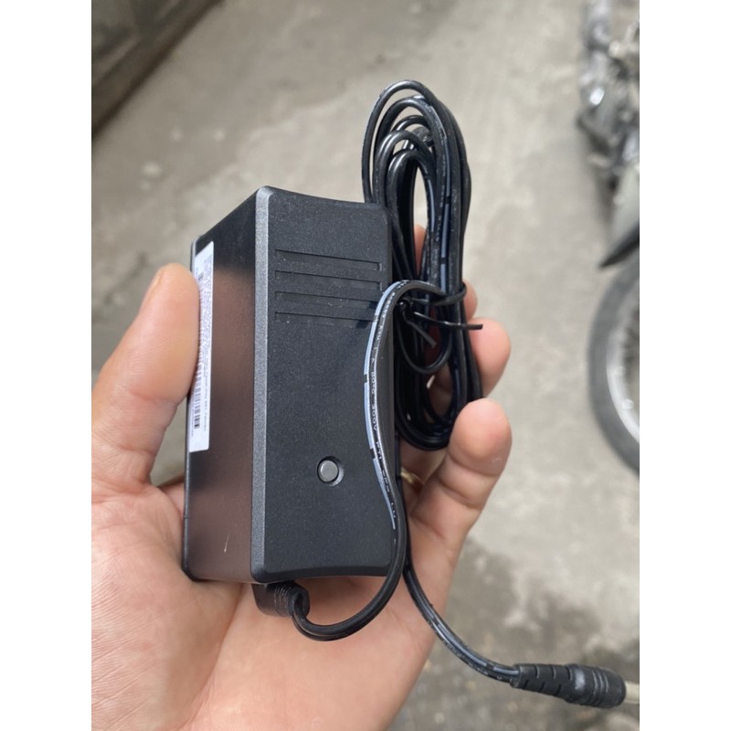 Adapter nguồn 12v 2.5A /2.8A chính hãng | BigBuy360 - bigbuy360.vn