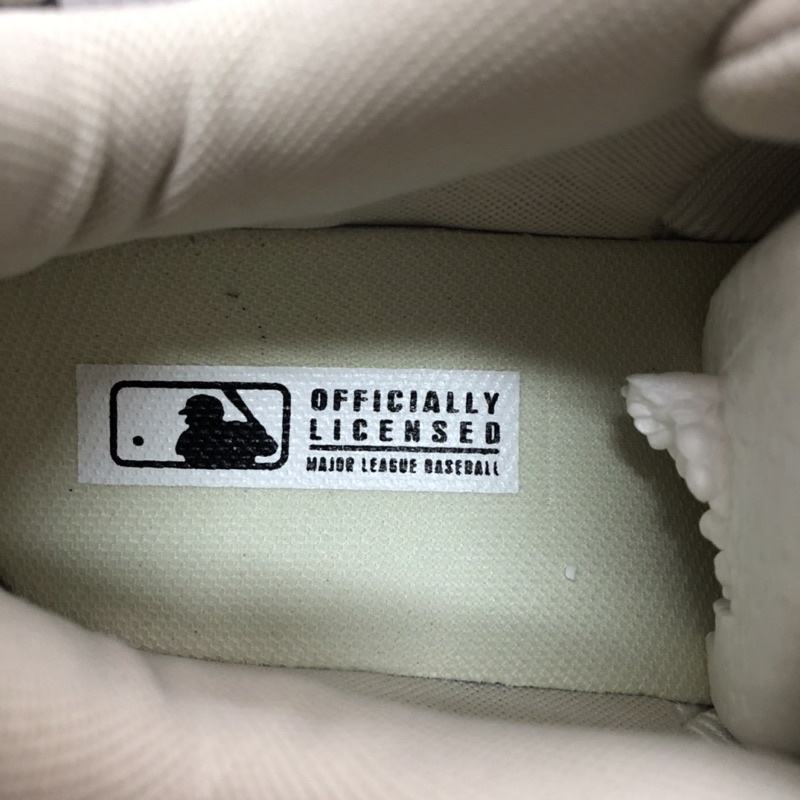 Giầy thể thao sneaker LA nam nữ 36-43