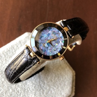 Đồng hồ nữ đá opal bọc vàng dây da thương hiệu montres máy thuỵ sĩ