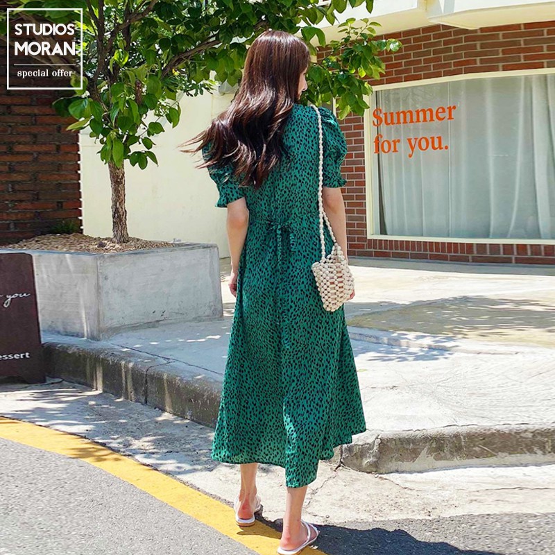 xa (ORDER) Váy MORAN cộc tay xòe dài thắt nơ sau lưng họa tiết da báo sang trọng Hàn Quốc h