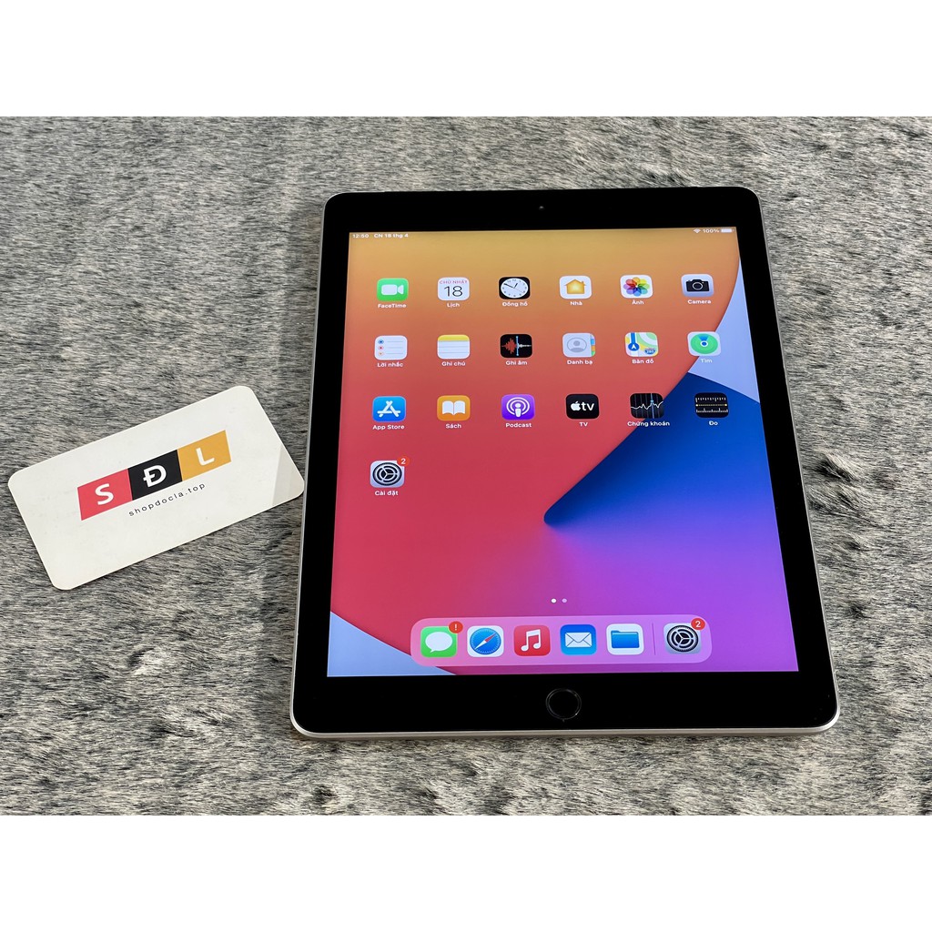 Máy tính bảng Apple iPad gen 6 (iPad 9.7 2018) 128GB 4G