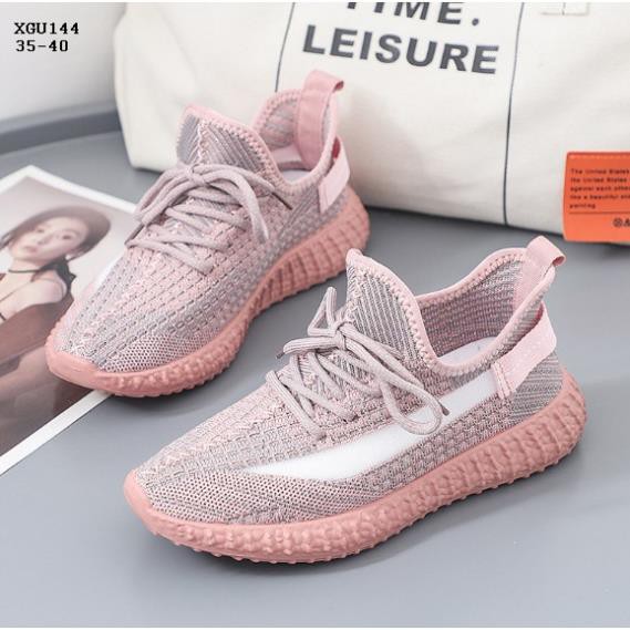 XGU144 Giày sneaker nữ lưới dệt cá tính