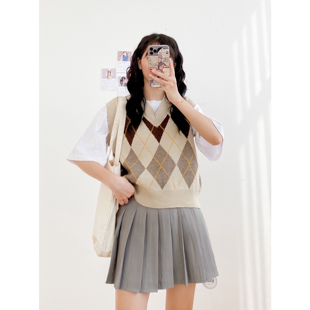 [HÀNG CÓ SẴN] Áo gile len May boutique họa tiết quả trám AGZ21A_109.064 | BigBuy360 - bigbuy360.vn