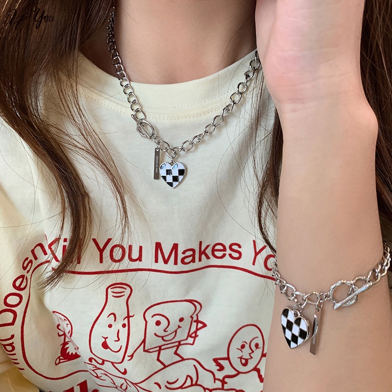 Vòng cổ AY bạc mặt hình trái tim sọc caro trắng đen phong cách Hàn Quốc