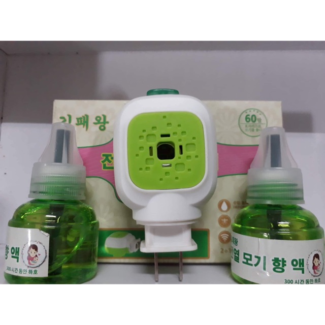 Đèn đuổi muỗi tinh dầu