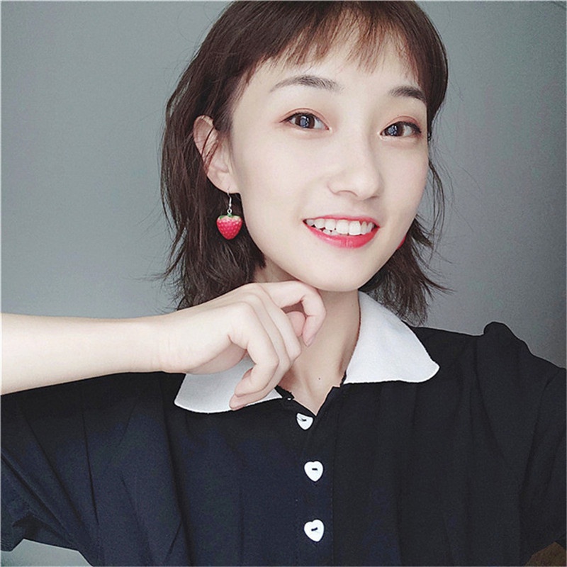 1 Cặp Bông Tai Hình Trái Dâu Sáng Tạo