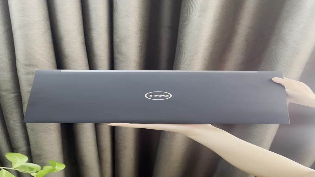 Laptop Dell Latitude 7490 Core i7 Gen 8 Ram 16g SSD 256 Full HD đẹp keeng 99% Hàng Nhập Mỹ Phím Led | BigBuy360 - bigbuy360.vn