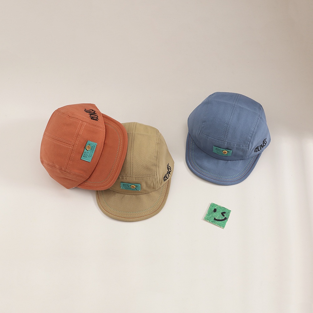 Mũ Lưỡi Trai Vành Mềm Thêu Chữ Dành Cho Bé