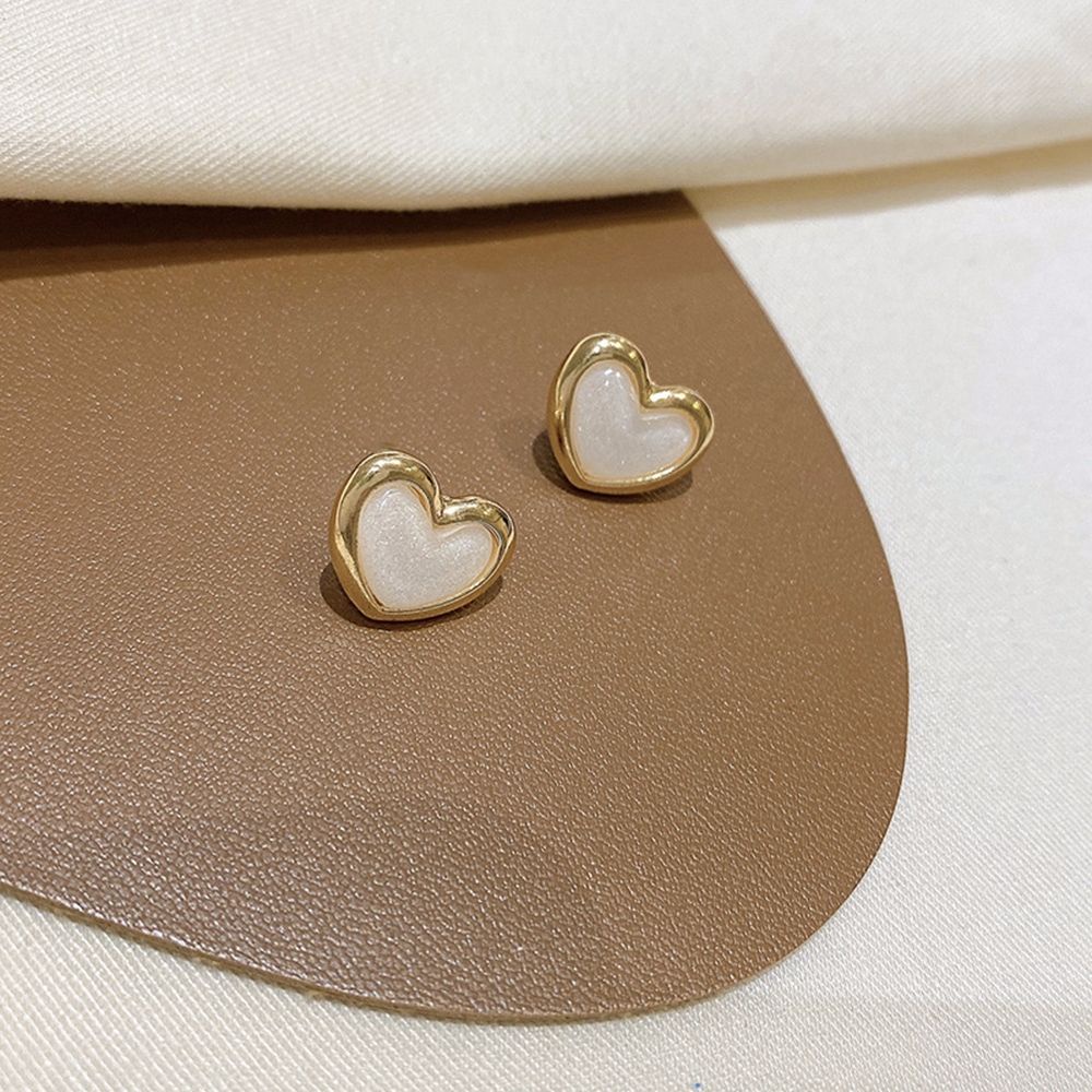 Bông Tai Hình Trái Tim Bằng Nhựa Resin Thời Trang Hàn Quốc Thanh Lịch Cho Nữ