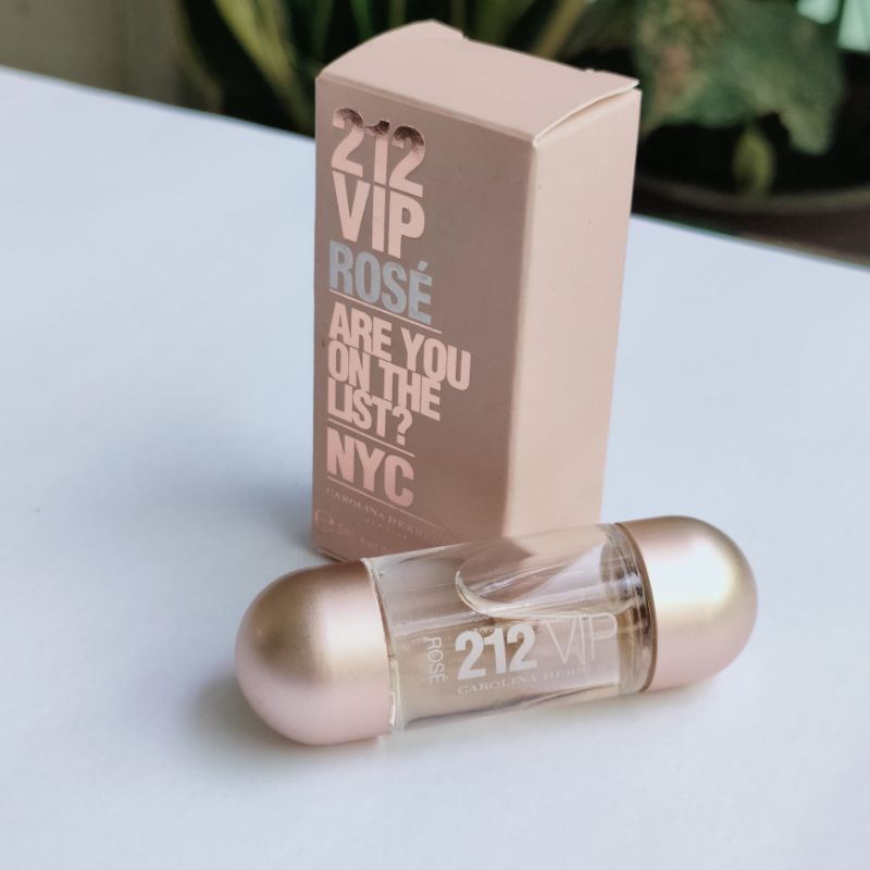 Nước hoa Carolina Herrera 212 Vip Rose