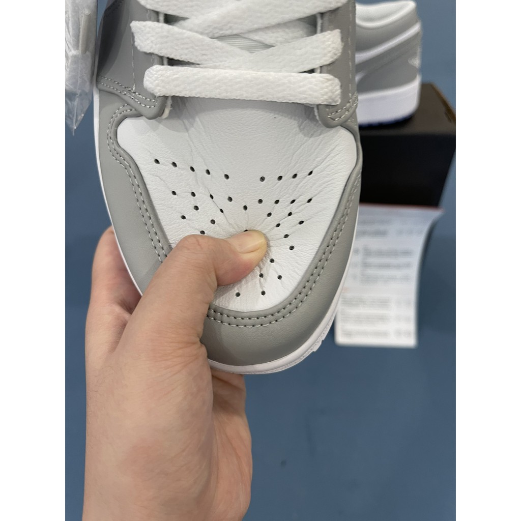 Giày Sneaker Nam Nữ Jordan 1 Low Wolf Grey (W) Xám Fullbox, Giày thể thao nữ nam hot trend 2021