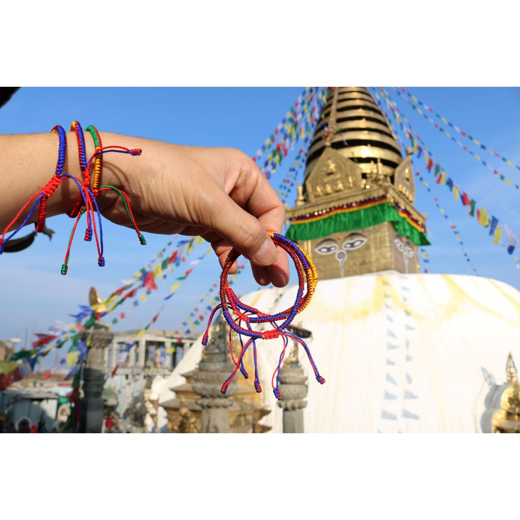 Vòng tay chỉ may mắn Nepal - Nepali Lucky Handmade Buddhist Knot