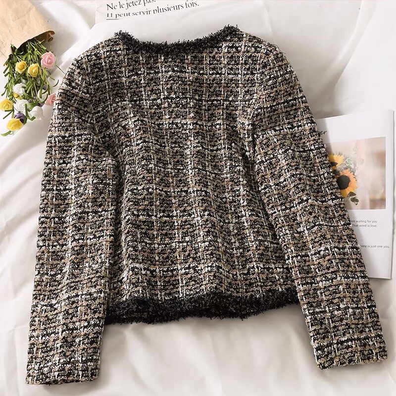 Áo Choàng Dạ Vải Len Móc 2 Màu Sang Chảnh | BigBuy360 - bigbuy360.vn