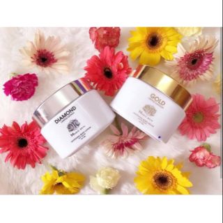Kem trắng da Body Magic Skin (BIG SALE - nhỏ 250k - lớn 450k)