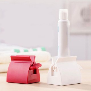 Dụng Cụ Nặn Kem Đánh Răng Thông Minh (màu ngẫu nhiên)