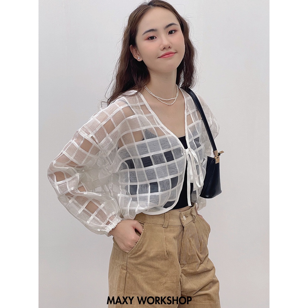 Áo khoác nữ mỏng nhẹ White Crystal Top Maxy Workshop