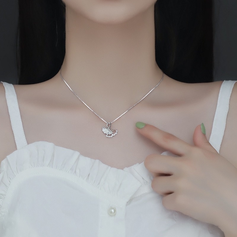 Vòng cổ Bạc Mặt Lá Ginkgo Rỗng Thời Trang Hàn Quốc Cho Nữ