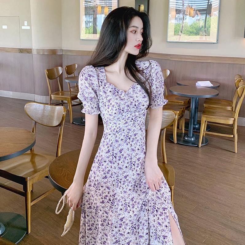 Váy xẻ dài hoa tím  tay bồng