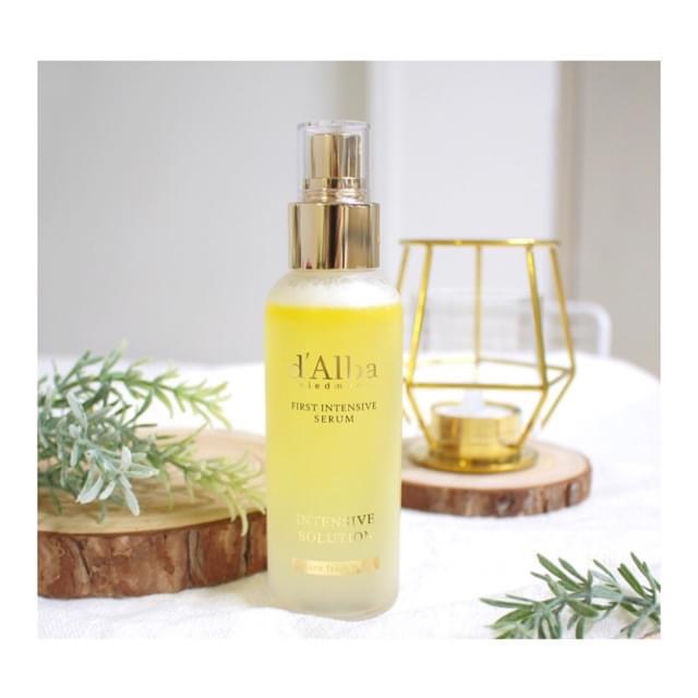 Xịt khoáng Tinh Chất Trắng Da  D' Alba First Spray Serum | BigBuy360 - bigbuy360.vn