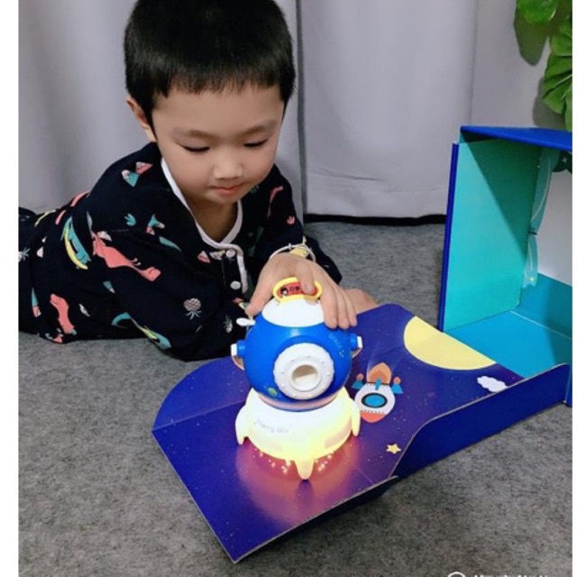 Đèn pin chiếu hình cho bé máy kể chuyện Tiếng Anh cho bé trước khi ngủ đồ chơi giáo dục sớm