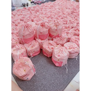 Khăn tẩy trang 99k /3 bịch hihih