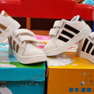 Giày Adidas 3 vạch cho bé