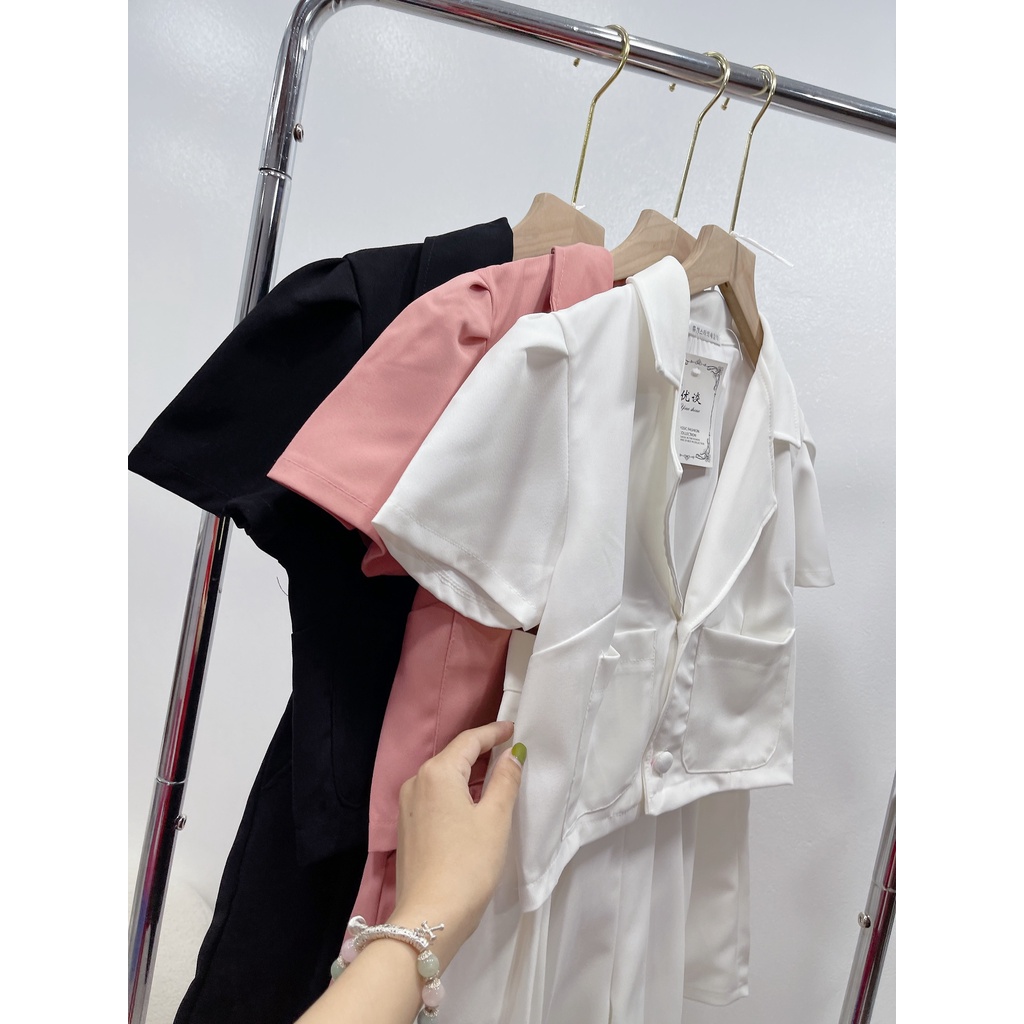 Set bộ croptop trơn basic quần giả váy TL239