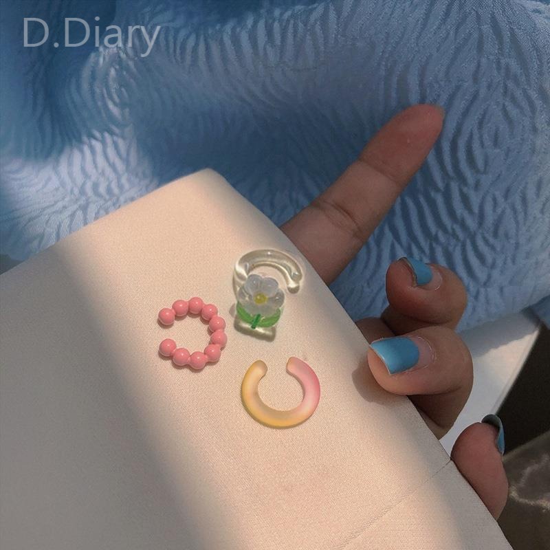 Set 3 Khuyên Tai Nữ Trong Suốt Hình Bông Hoa Thời Trang