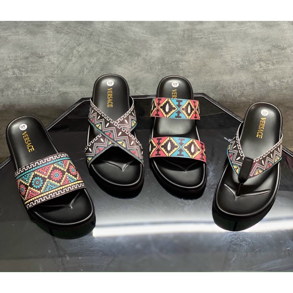 Dép Thời Trang Versace Nam, Nữ, Unisex Quai Thổ Cẩm Thiết Kế Cao Cấp, Da PU Chất Lượng và Em Chân